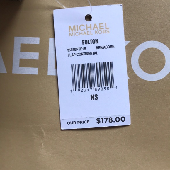 💯🆕mk Fulton wallet🆕brown /full size large - Picture 4 of 5